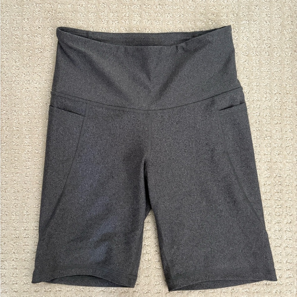 Old Navy High Waisted PowerSoft Heather Gray Short with Pockets